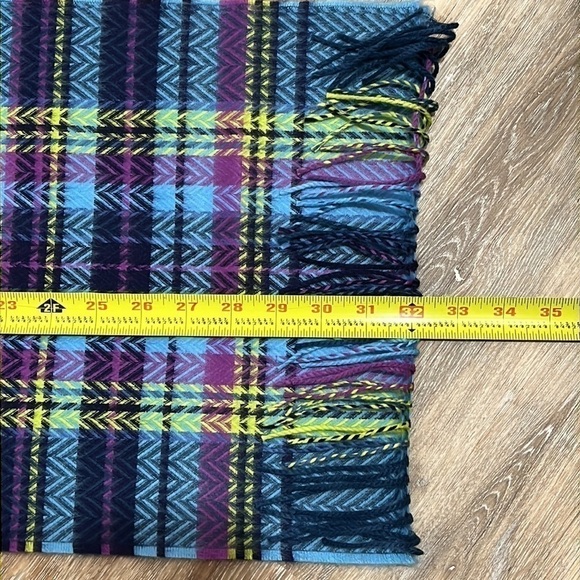 Softer Than Cashmere? D&Y Plaid Scarf Blue Black Pink and Yellow with Tassels - Picture 6 of 7